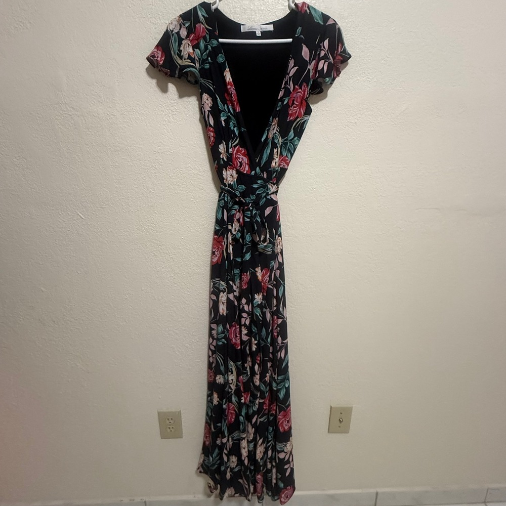 Lovers +‎ Friends Floral Maxi Dress Black V-Neck Flutter Sleeve Small